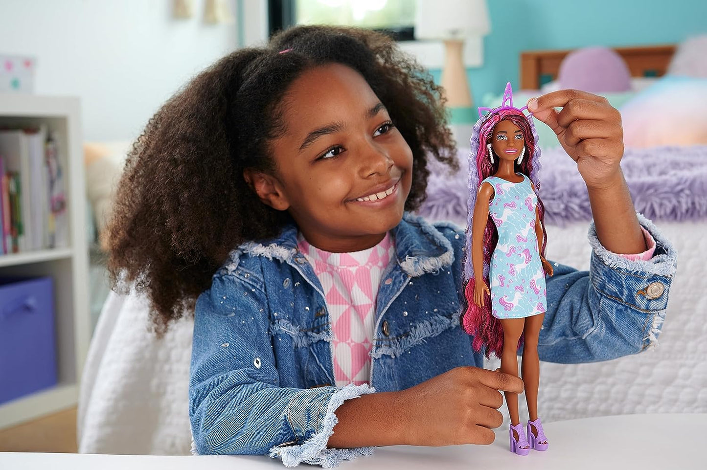 Barbie Fun & Fancy Brunette Hair Doll with Extra-Long Colorful Hair and Shimmery Pink Dress and 10 Hair and Fashion Play Accessories for Kids Ages 3+