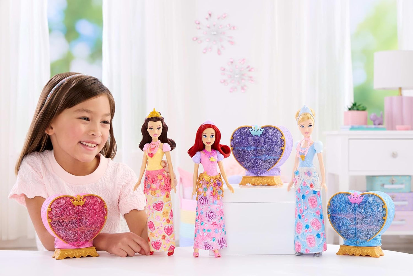 Disney Princess Jewel Reveal Ariel Fashion Doll with 8 Surprises Including Gem Box & Accessories for Kids Ages 3 Years & Up