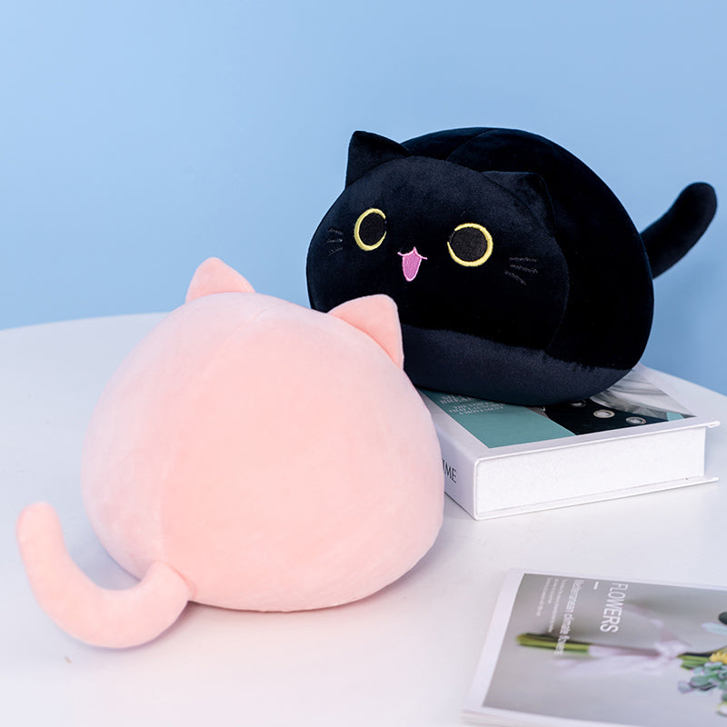 The Three Happy Round Cats