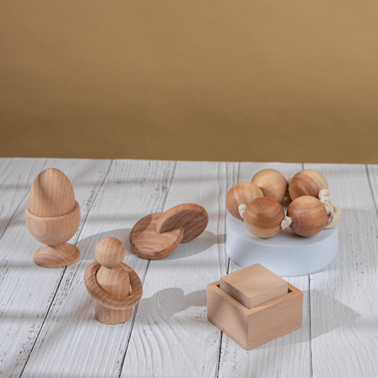 First Montessori kit - 2  3 Nos